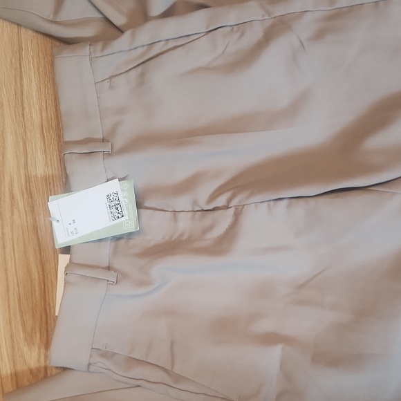 H&M Slacks NWT - Picture 2 of 3